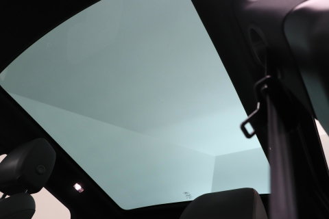 Land Rover Range Rover Evoque P300e R-Dynamic SE | Panoramadak | Blond Leder | ACC | Stoel+Stuurverwarming | Camera | Leder | Getint Glas