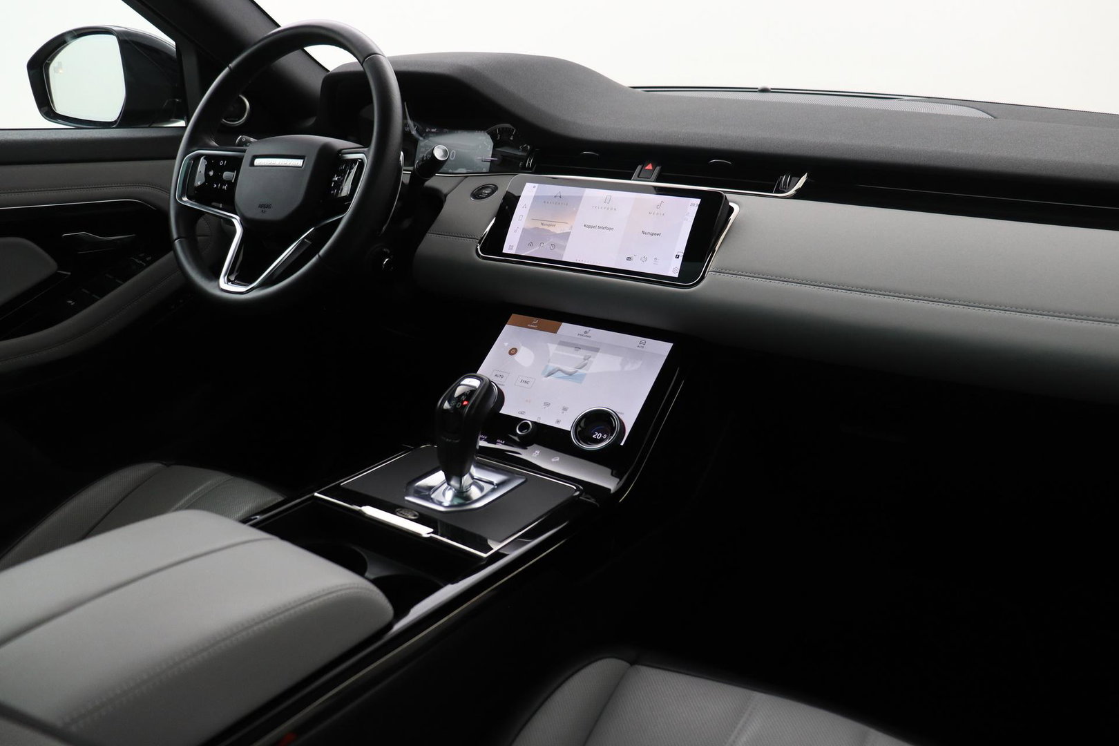 Land Rover Range Rover Evoque P300e R-Dynamic SE | Panoramadak | Blond Leder | ACC | Stoel+Stuurverwarming | Camera | Leder | Getint Glas