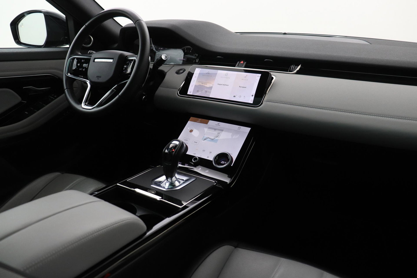 Land Rover Range Rover Evoque P300e R-Dynamic SE | Panoramadak | Blond Leder | ACC | Stoel+Stuurverwarming | Camera | Leder | Getint Glas
