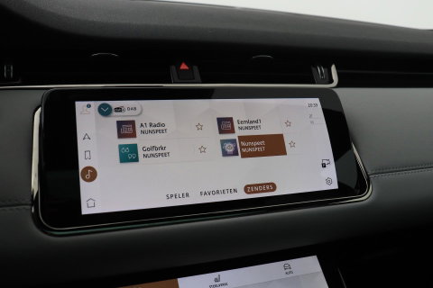 Land Rover Range Rover Evoque P300e R-Dynamic SE | Panoramadak | Blond Leder | ACC | Stoel+Stuurverwarming | Camera | Leder | Getint Glas