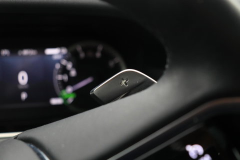 Land Rover Range Rover Evoque P300e R-Dynamic SE | Panoramadak | Blond Leder | ACC | Stoel+Stuurverwarming | Camera | Leder | Getint Glas