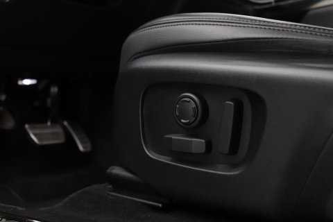 Land Rover Range Rover Evoque P300e R-Dynamic SE | Panoramadak | Blond Leder | ACC | Stoel+Stuurverwarming | Camera | Leder | Getint Glas
