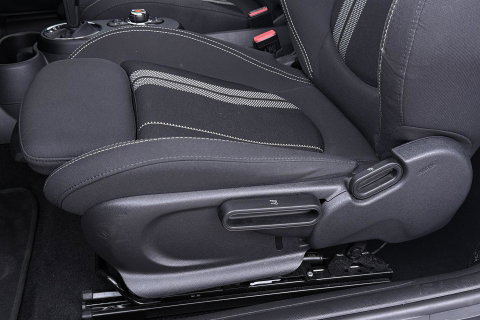 MINI Electric Basic 33 kWh | 22dkm! | SOH 97% | 17 Inch JCW | Cruise Control | Apple Carplay!