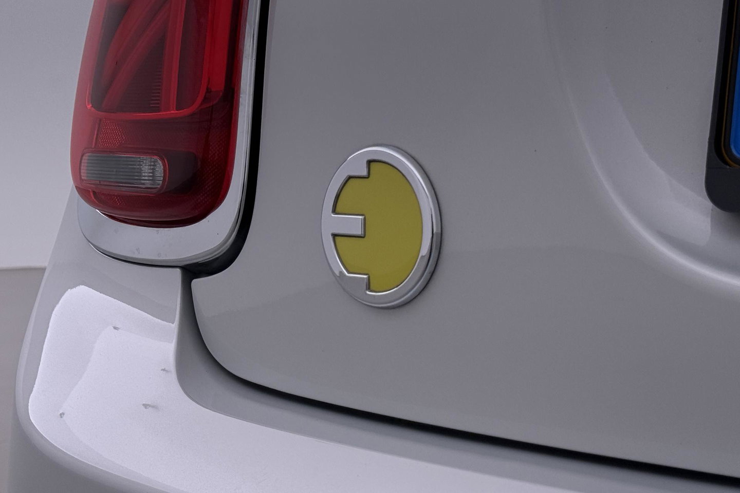 MINI Electric Basic 33 kWh | 22dkm! | SOH 97% | 17 Inch JCW | Cruise Control | Apple Carplay!