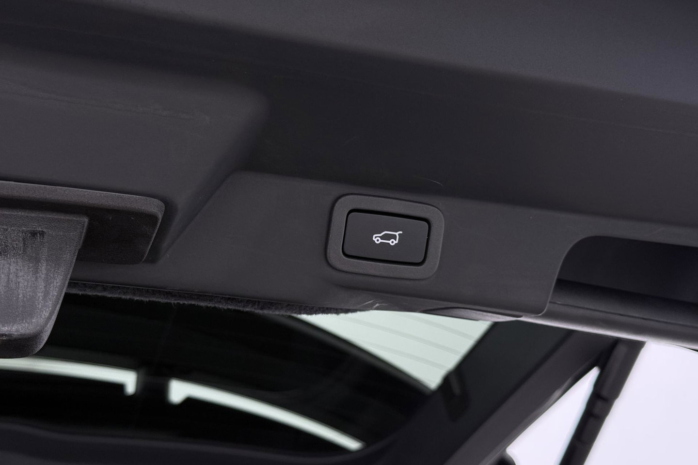 Land Rover Range Rover Sport 3.0 SDV6 HSE | GRIJS KENTEKEN | Luchtvering | Panoramadak | Stoelventilatie | Meridian | ACC | 21 inch