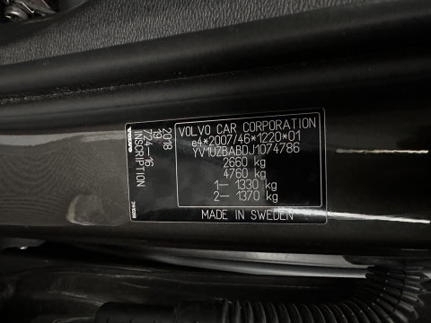 Volvo XC60 2.0 T8 Twin Engine AWD Inscription (Plug-in) *PANO | LEATHER | FULL-LED | MEMORY-PACK | BLINDSPOT | DIGI-COCKPIT | HEATED-COMFORTSEATS | CAMERA | NAVI-FULLMAP | ECC | PDC | TOWBAR | 19''ALU *