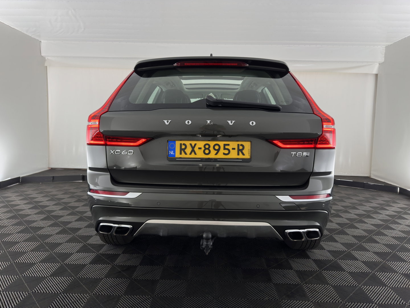 Volvo XC60 2.0 T8 Twin Engine AWD Inscription (Plug-in) *PANO | LEATHER | FULL-LED | MEMORY-PACK | BLINDSPOT | DIGI-COCKPIT | HEATED-COMFORTSEATS | CAMERA | NAVI-FULLMAP | ECC | PDC | TOWBAR | 19''ALU *