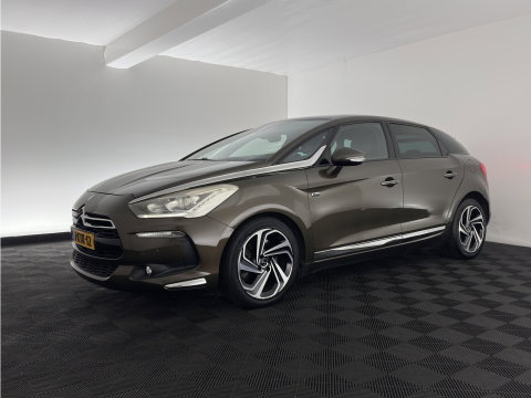 Citroën DS5 2.0 Hybrid4 Business Executive Aut. *PANO | HEAD-UP | LEATHER-FABRIC | COMFORT-SEATS | NAVI-FULLMAP | KEYLESS | PRIVACY-GLASS | CAMERA | CRUISE | 17"ALU*