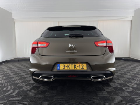 Citroën DS5 2.0 Hybrid4 Business Executive Aut. *PANO | HEAD-UP | LEATHER-FABRIC | COMFORT-SEATS | NAVI-FULLMAP | KEYLESS | PRIVACY-GLASS | CAMERA | CRUISE | 17"ALU*