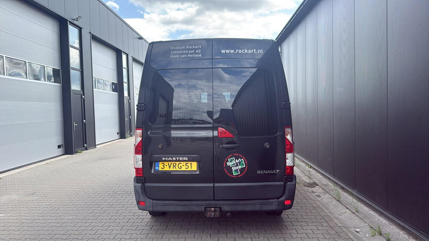 Renault Master T35 2.3 dCi L2H2 AIRCO ZWART