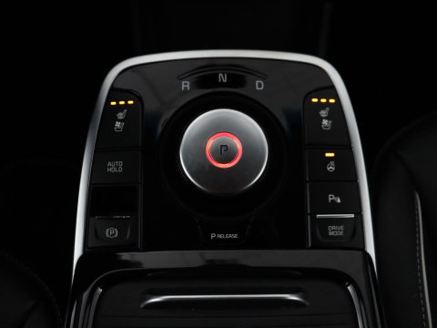 Kia e-Niro DynamicPlusLine 64 kWh | SOH 94,3% | Panoramadak | Memory | Leder | Stuur/stoel verwarming | Stoelventilatie | Dodehoek detectie | Cruise control | Carplay | Camera | Park assist | PHEV