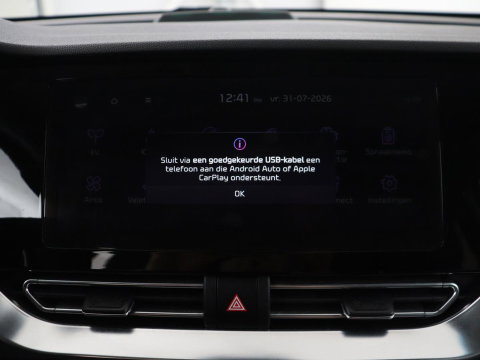 Kia e-Niro DynamicPlusLine 64 kWh | SOH 94,3% | Panoramadak | Memory | Leder | Stuur/stoel verwarming | Stoelventilatie | Dodehoek detectie | Cruise control | Carplay | Camera | Park assist | PHEV