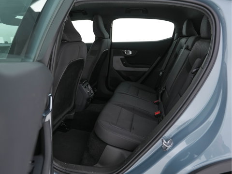 Polestar 2 Long Range Single Motor 78 kWh [ 3-Fase-11kW ] {SOH-95%} (INCL-BTW) *NAVI-FULLMAP | FULL-LED | KEYLESS | CAMERA | LANE-ASSIST | DIGI-COCKPIT | DAB+ | COMFORT-SEATS | ECC | PDC | 20''ALU*