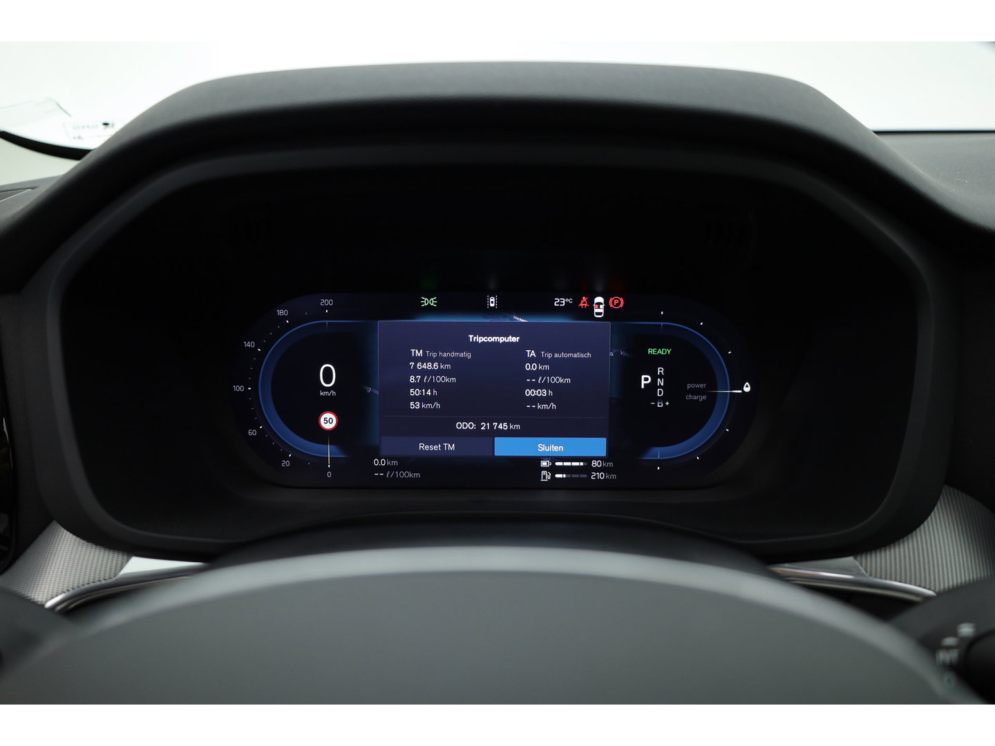 Volvo XC60 2.0 T6 Plug-in hybrid AWD Plus Dark | Pano-dak | Trekhaak | Adap. Cruise | 360 camera | Dodehoek (Blis)