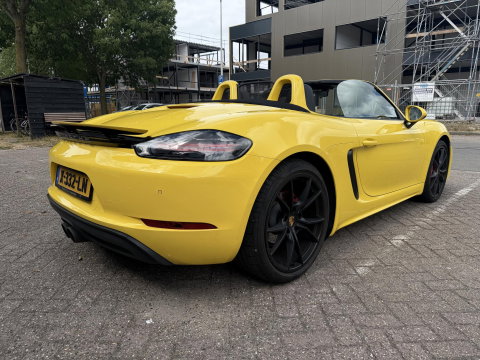 Porsche 718 Boxster S 2.5 Turbo l Sport uitlaat l 350Pk l compleet onderhouden bij Porsche
