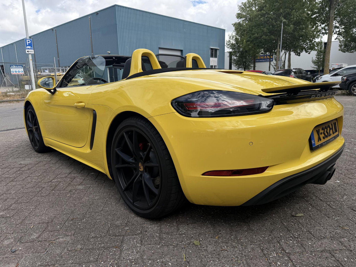 Porsche 718 Boxster S 2.5 Turbo l Sport uitlaat l 350Pk l compleet onderhouden bij Porsche