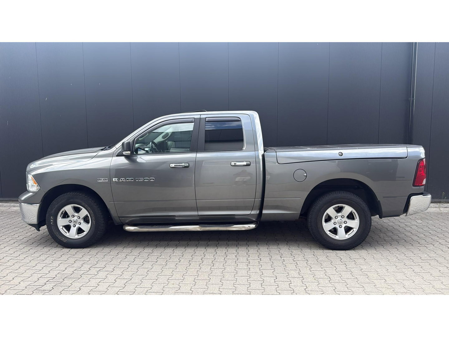Dodge Ram 1500 5.7 V8 4x4 Quad Cab 6'4 LPG NIEUWE APK
