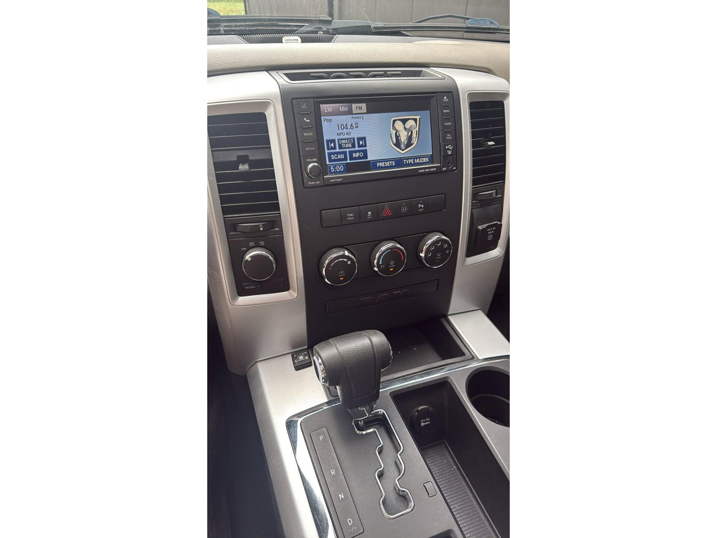 Dodge Ram 1500 5.7 V8 4x4 Quad Cab 6'4 LPG NIEUWE APK