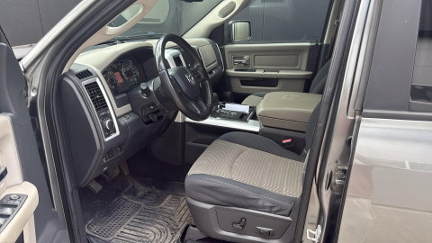 Dodge Ram Pick-Up 1500 5.7 V8 4x4 Quad Cab 6'4 LPG NIEUWE APK
