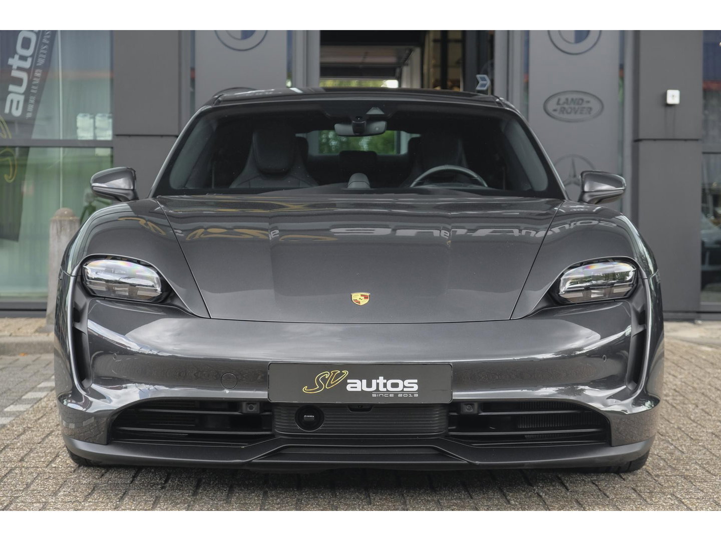 Porsche Taycan Performance Plus 476pk 93,4 kWh Panoramadak *BTW* Luchtvering Bose Comfortstoelen NLauto 1e Eigenaar