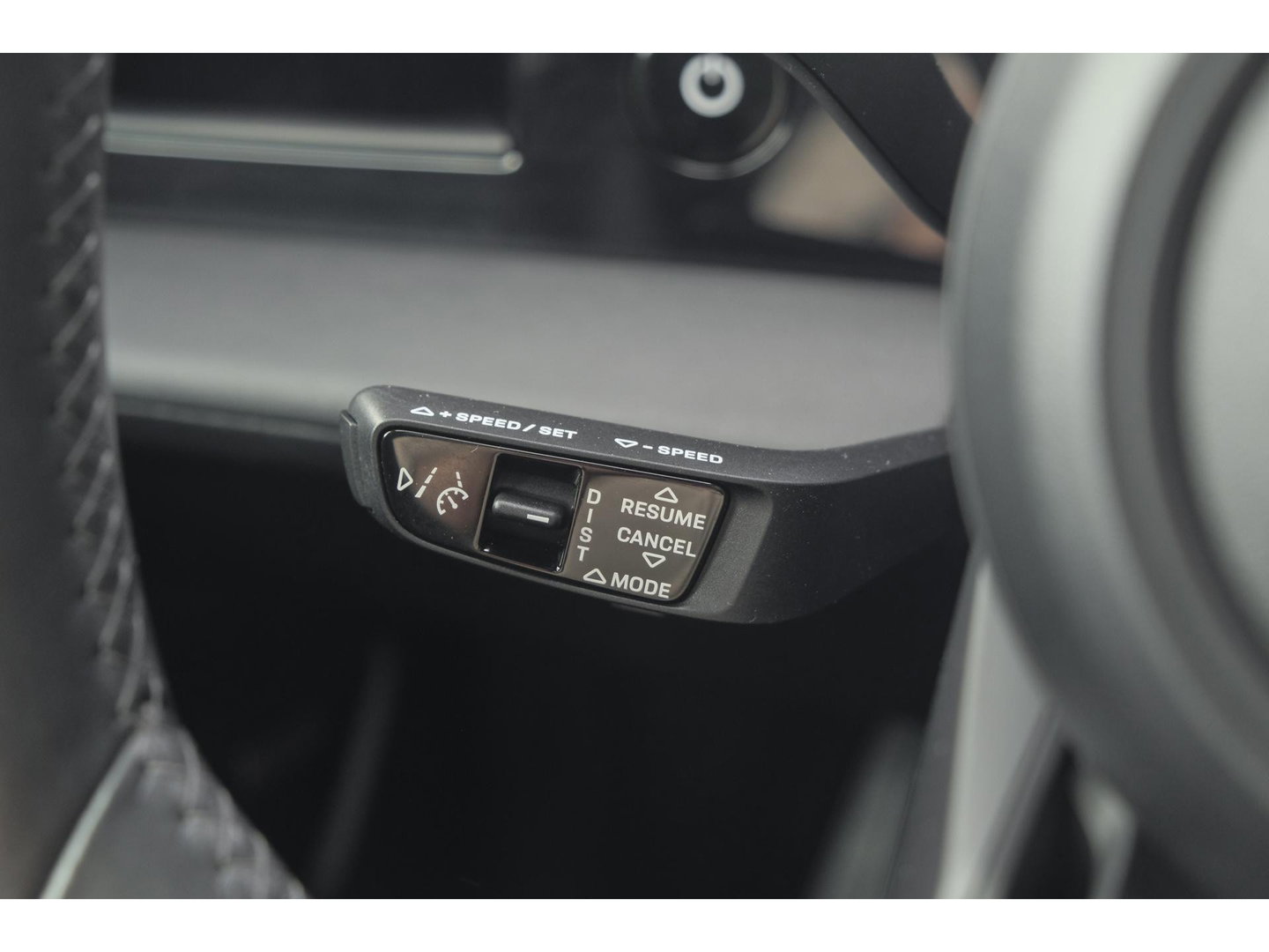 Porsche Taycan Performance Plus 476pk 93,4 kWh Panoramadak *BTW* Luchtvering Bose Comfortstoelen NLauto 1e Eigenaar