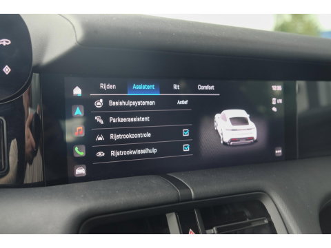 Porsche Taycan Performance Plus 476pk 93,4 kWh Panoramadak *BTW* Luchtvering Bose Comfortstoelen NLauto 1e Eigenaar