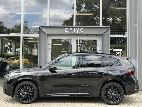 BMW X1 xDrive30e M-Sport |Pano|H/K|Leer|Memory|Innovation|360Cam|ACC|HUD|Trekhaak|20"