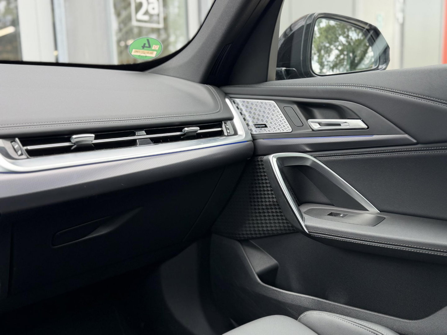 BMW X1 xDrive30e M-Sport |Pano|H/K|Leer|Memory|Innovation|360Cam|ACC|HUD|Trekhaak|20"