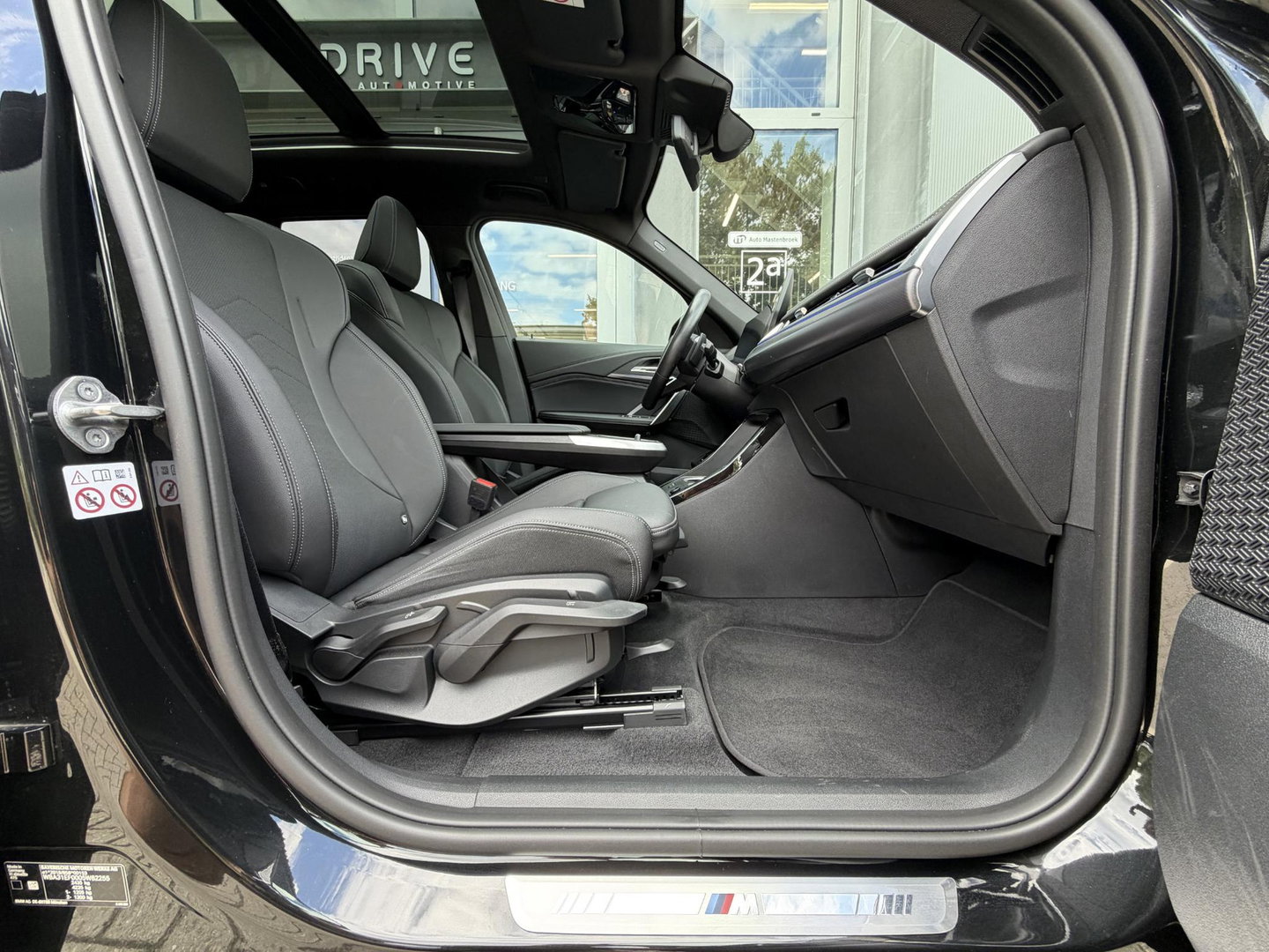 BMW X1 xDrive30e M-Sport |Pano|H/K|Leer|Memory|Innovation|360Cam|ACC|HUD|Trekhaak|20"