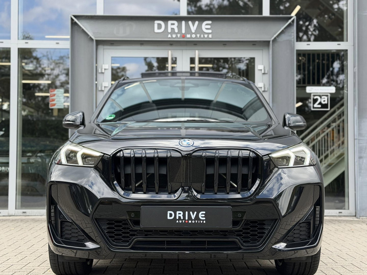 BMW X1 xDrive30e M-Sport |Pano|H/K|Leer|Memory|Innovation|360Cam|ACC|HUD|Trekhaak|20"