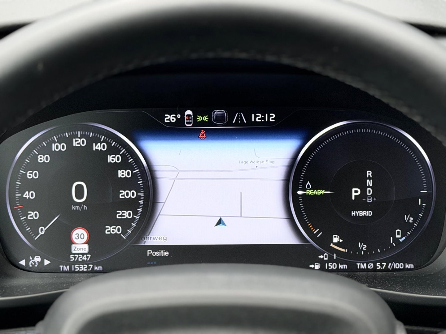 Volvo XC40 1.5 T4 Plug-in hybrid Ultimate Dark |Pano|H/K|360Cam|Memory|PilotAssit|Trekhaak|BLIS|ThunderGrey
