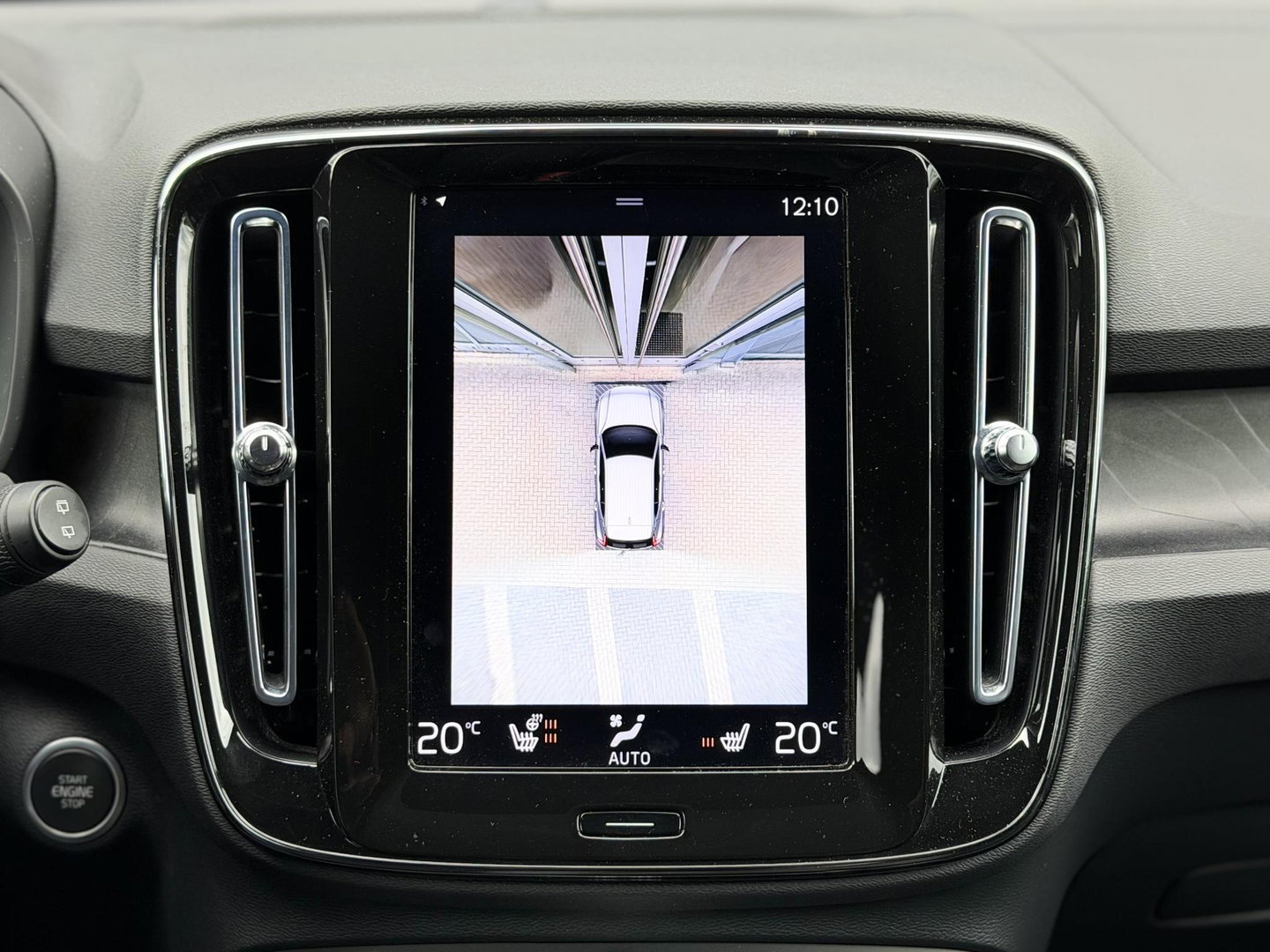Volvo XC40 1.5 T4 Plug-in hybrid Ultimate Dark |Pano|H/K|360Cam|Memory|PilotAssit|Trekhaak|BLIS|ThunderGrey