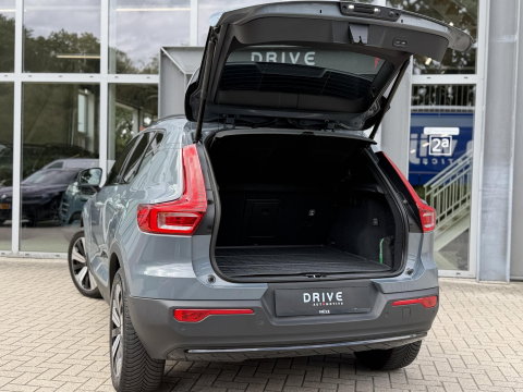 Volvo XC40 1.5 T4 Plug-in hybrid Ultimate Dark |Pano|H/K|360Cam|Memory|PilotAssit|Trekhaak|BLIS|ThunderGrey
