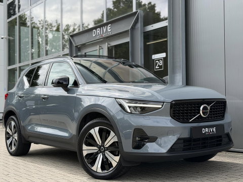 Volvo XC40 1.5 T4 Plug-in hybrid Ultimate Dark |Pano|H/K|360Cam|Memory|PilotAssit|Trekhaak|BLIS|ThunderGrey