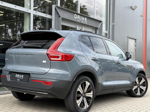 Volvo XC40 1.5 T4 Plug-in hybrid Ultimate Dark |Pano|H/K|360Cam|Memory|PilotAssit|Trekhaak|BLIS|ThunderGrey