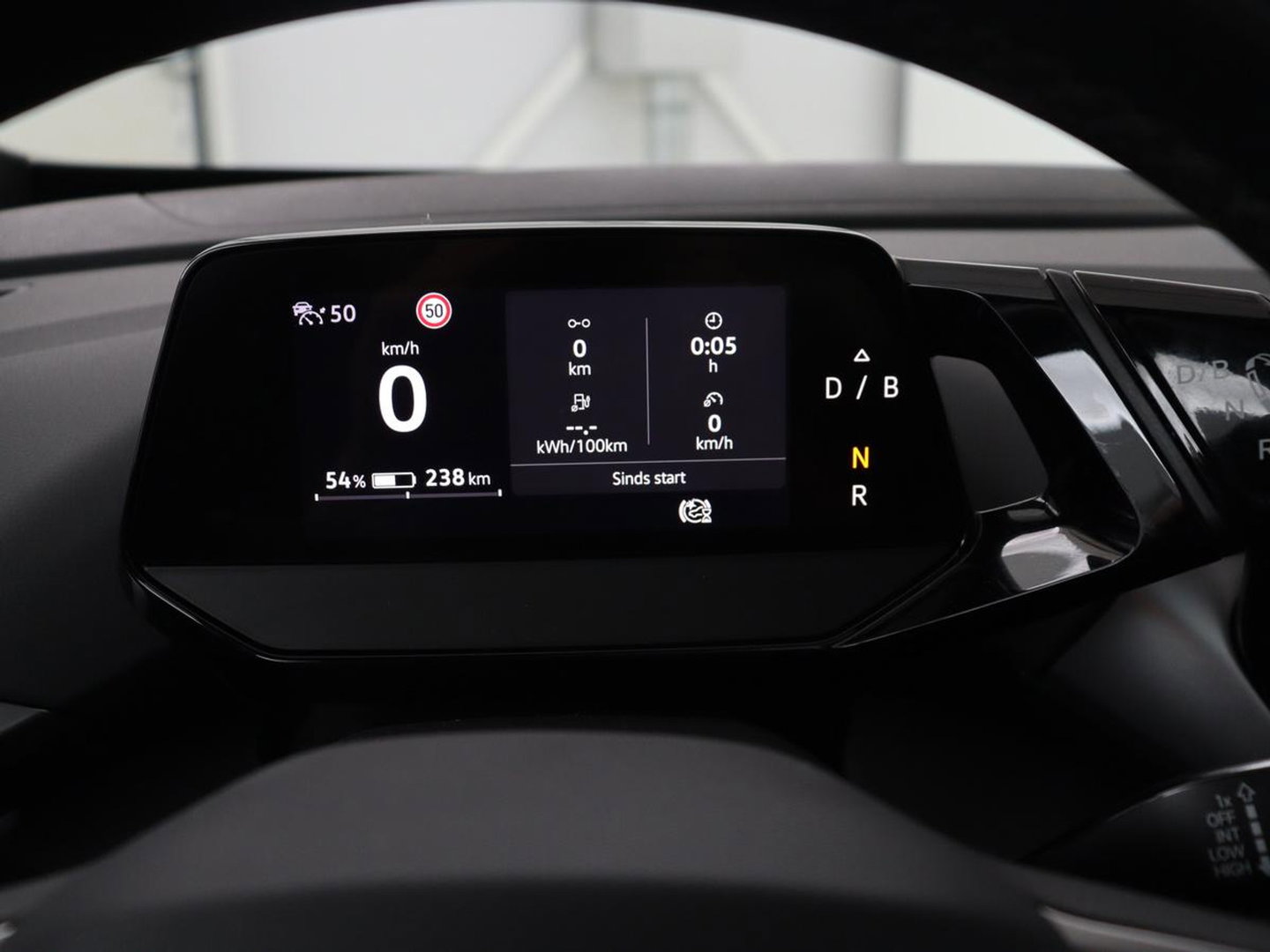 Volkswagen ID.4 First Max 77 kWh | SOH 91,9% | Panoramadak | Leder/alcantara | Memory | Stuur/stoel verwarming | Adaptive cruise | 360 camera | Dodehoek detectie | Carplay | Sfeerverlichting |