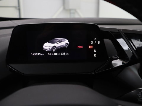 Volkswagen ID.4 First Max 77 kWh | SOH 91,9% | Panoramadak | Leder/alcantara | Memory | Stuur/stoel verwarming | Adaptive cruise | 360 camera | Dodehoek detectie | Carplay | Sfeerverlichting |
