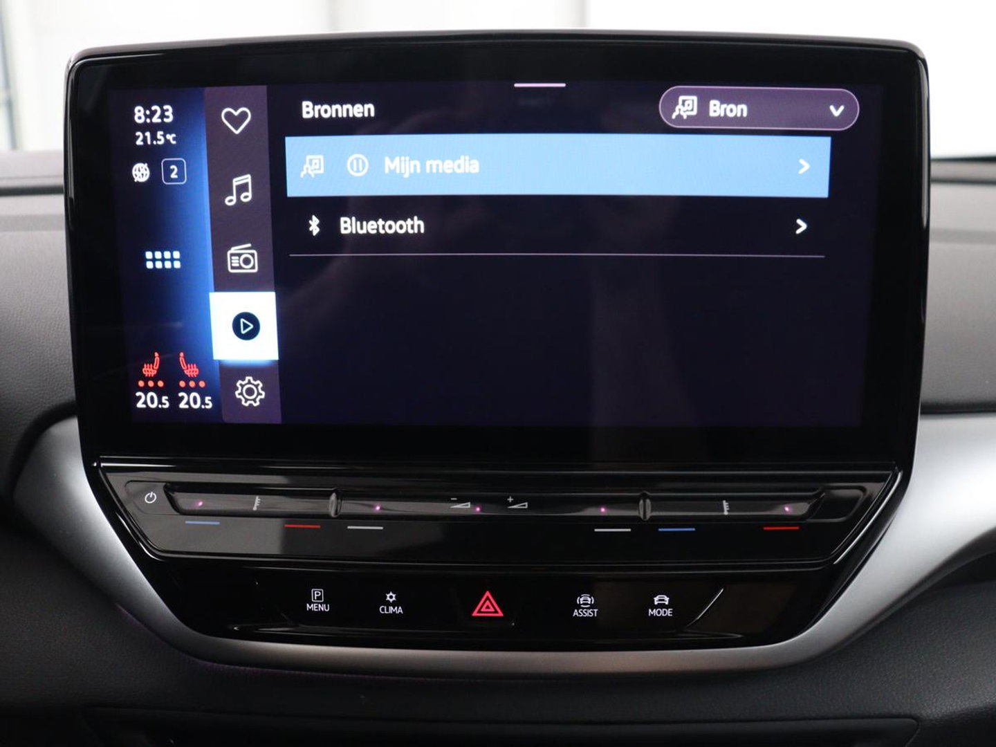 Volkswagen ID.4 First Max 77 kWh | SOH 91,9% | Panoramadak | Leder/alcantara | Memory | Stuur/stoel verwarming | Adaptive cruise | 360 camera | Dodehoek detectie | Carplay | Sfeerverlichting |