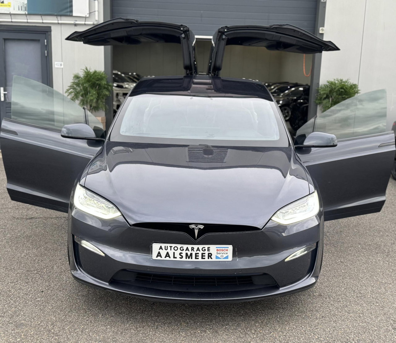 Tesla Model X