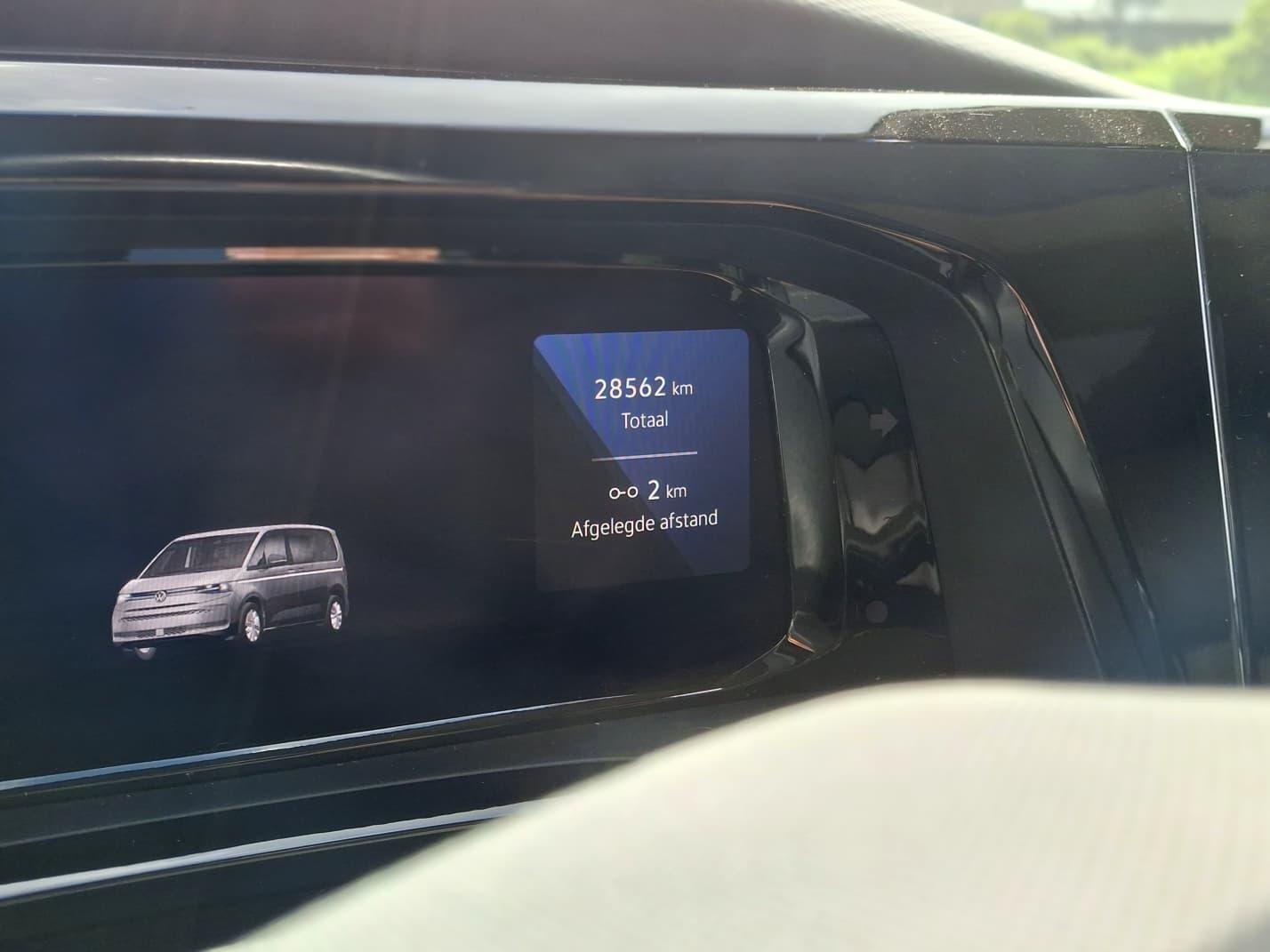 Volkswagen Multivan 1.4 eHybrid L2H1 Style | ALCANTARA | LMV | CARPLAY | CAMERA | DODEHOEK | ELEKTRISCHE SCHUIFDEUR