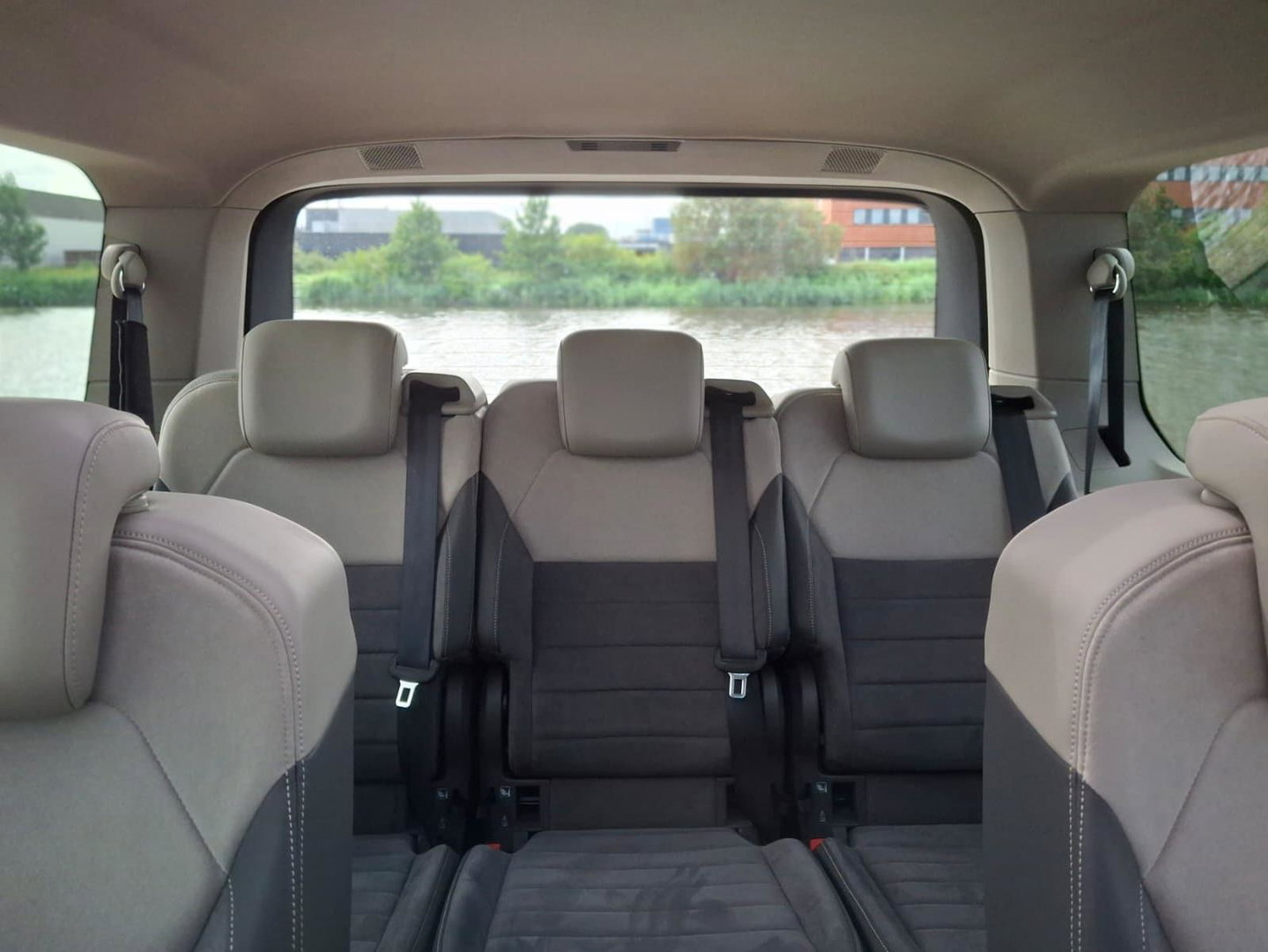 Volkswagen Multivan 1.4 eHybrid L2H1 Style | ALCANTARA | LMV | CARPLAY | CAMERA | DODEHOEK | ELEKTRISCHE SCHUIFDEUR