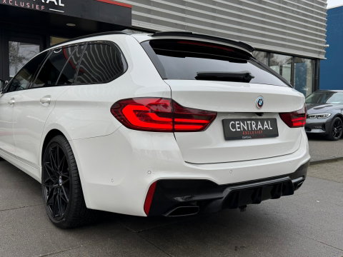 BMW 5 Serie Touring 540i xDrive High Exe M-Sport|Pano|Head-Up|ACC|Memory|360Camera|Keyless|Leder|Carplay