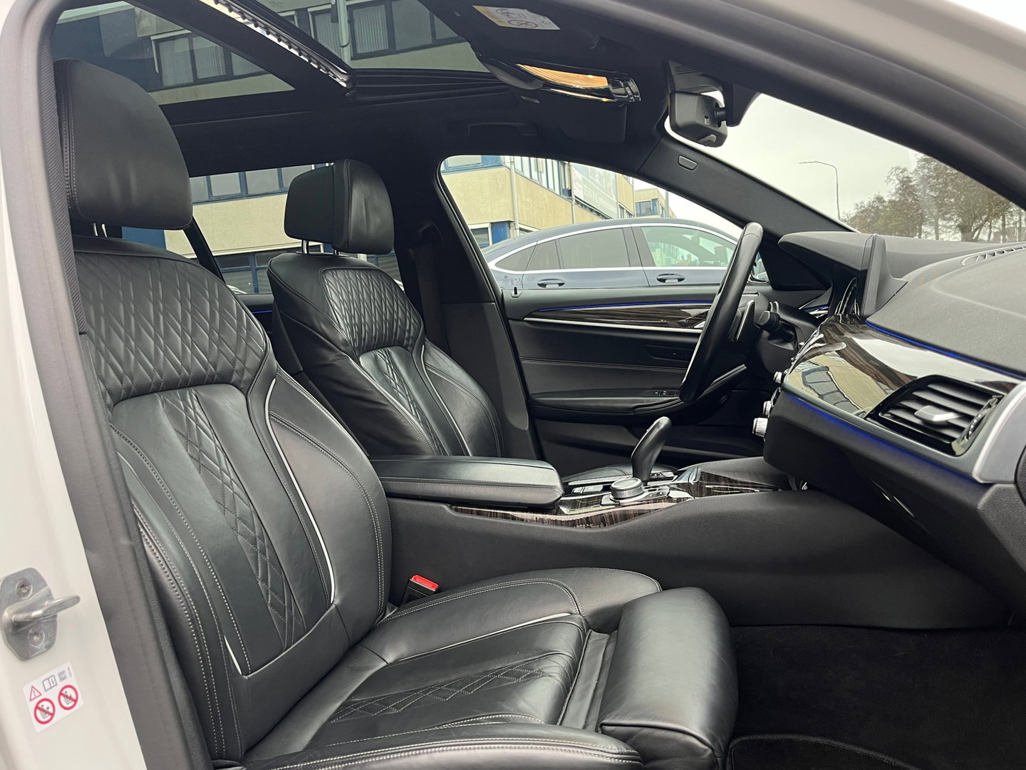 BMW 5 Serie Touring 540i xDrive High Exe M-Sport|Pano|Head-Up|ACC|Memory|360Camera|Keyless|Leder|Carplay