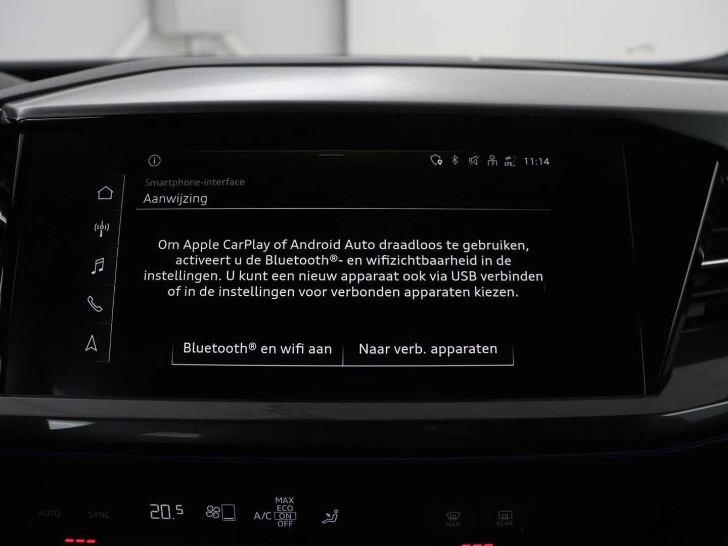 Audi Q4 e-tron 40 Launch edition S Competition 77 kWh | SOH 92,1% | Half leder | Stoelverwarming | Carplay | Adaptive cruise | Climate control | Camera | Park assist | Trekhaak