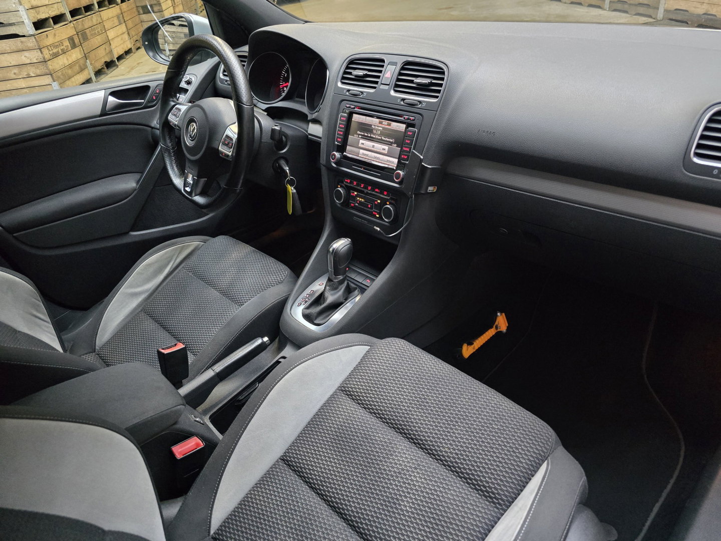 Volkswagen Golf 1.4 TSI Highline Business R-Line Xenon Camera PDC Clima Cruise Navi 17"LM