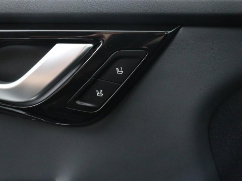 Kia EV6 Plus 77.4 kWh | SOH 96,8% | Leder | Memory | Stuur/stoel verwarming | Stoel ventilatie | Meridian sound | Adaptive cruise | Carplay | Sfeerverlichting | Camera | Park assist