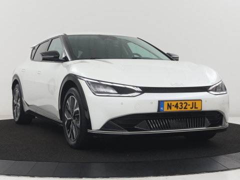 Kia EV6 Plus 77.4 kWh | SOH 96,8% | Leder | Memory | Stuur/stoel verwarming | Stoel ventilatie | Meridian sound | Adaptive cruise | Carplay | Sfeerverlichting | Camera | Park assist