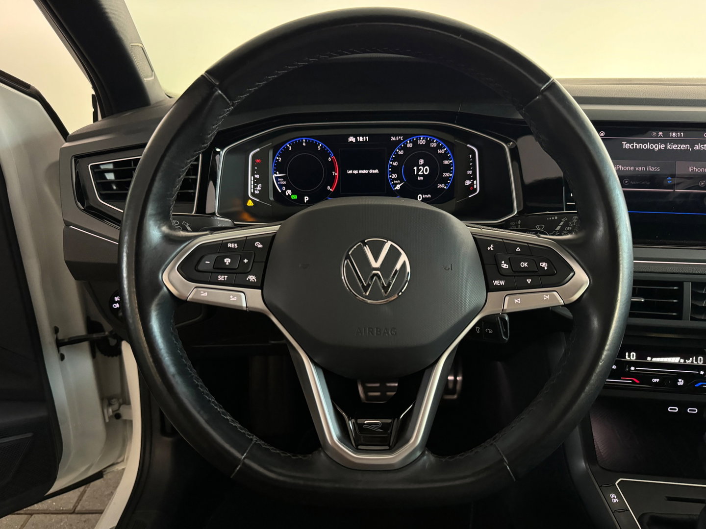 Volkswagen Polo 1.0 TSI R-Line Pano|Camera|IQ|Stoelverwarming|Front Assist
