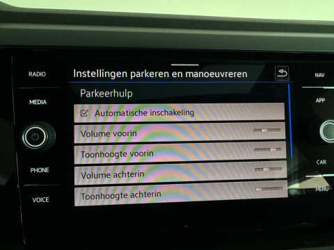 Volkswagen Polo 1.0 TSI R-Line Pano|Camera|IQ|Stoelverwarming|Front Assist