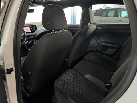 Volkswagen Polo 1.0 TSI R-Line Pano|Camera|IQ|Stoelverwarming|Front Assist